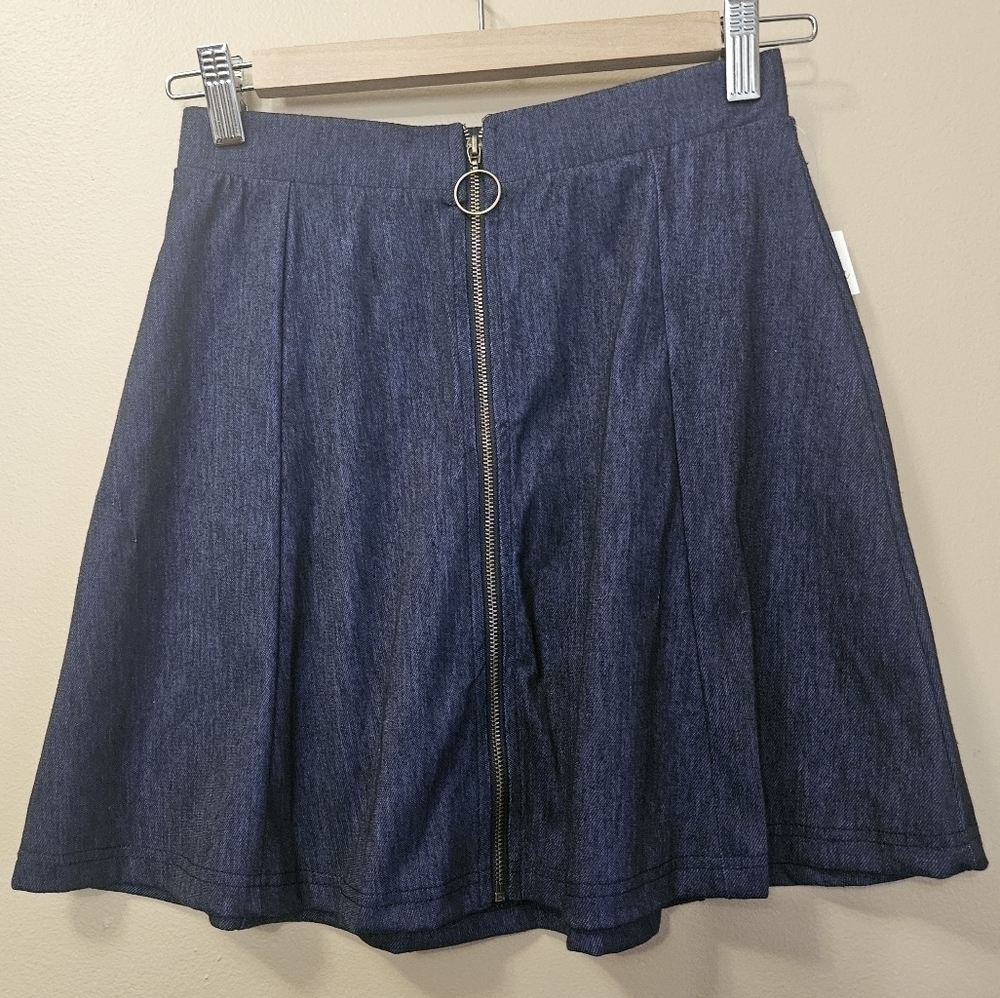 NWT Ultra Flirt Women's Size S Front Zip Faux Denim Flare Skirt